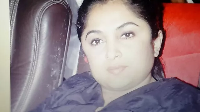 دو دختر درگیر انجمن kir2kos در یک